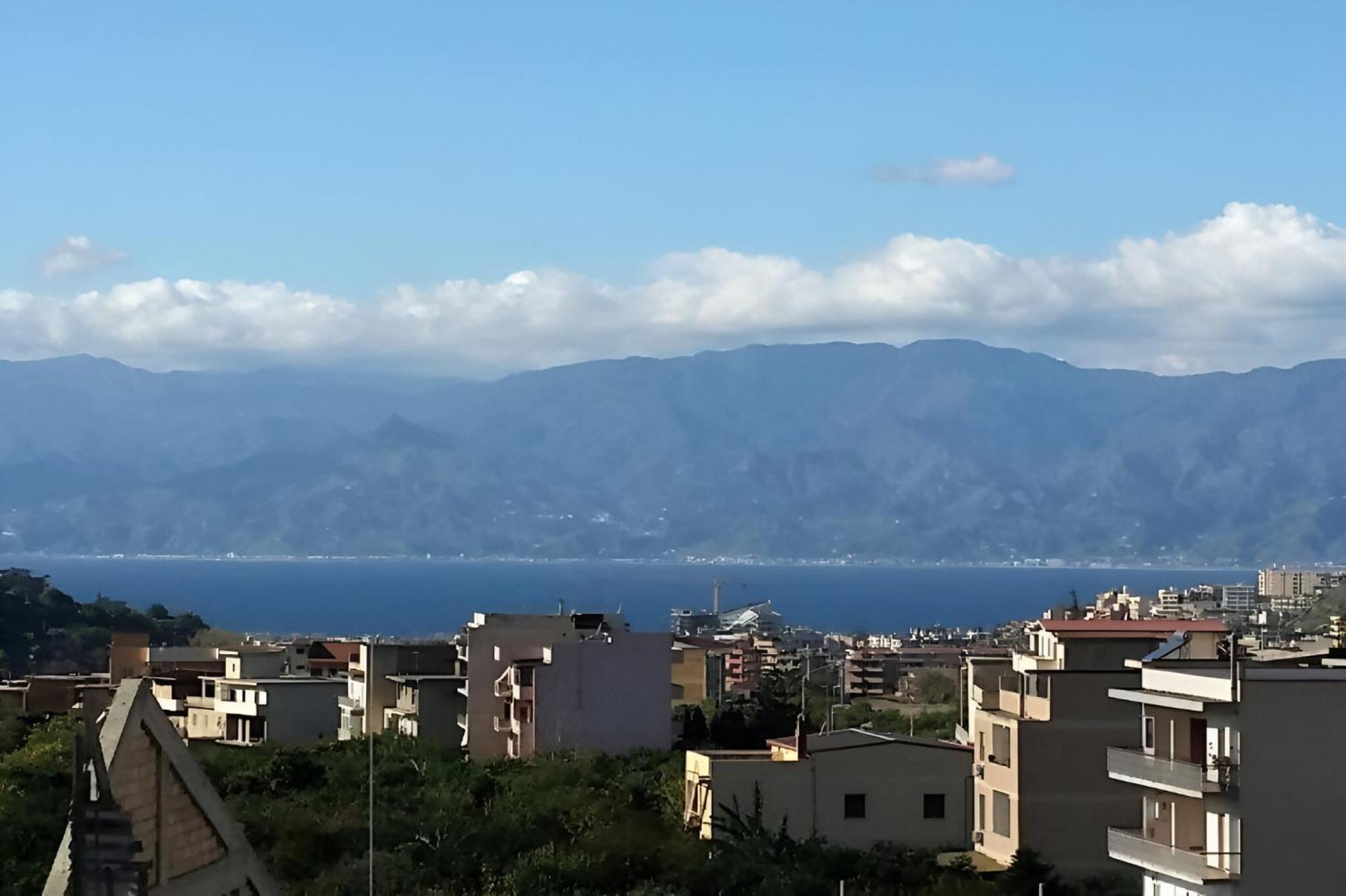 Romantico Monolocale Veranda Privata Vista Mare Reggio Calabria Exterior foto